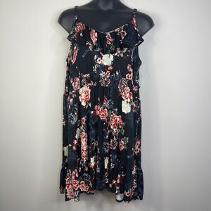 NWT Torrid Plus Size Black Floral Smocked Waist Summer Dress Size 4X Feminine